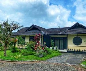 Designer Villa Osaka Cianjur Indonesia