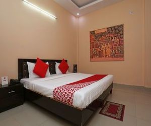 OYO 13929 Meera Magan Residency Brindaban India