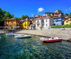 Stupenda Villa vista lago Mergozzo Mergozzo Italy
