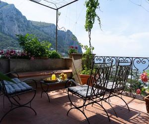 Villa Castello Apartments Capri Village Italy