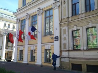 Просторная  кв. в центре рядом с ул Рубинштейна