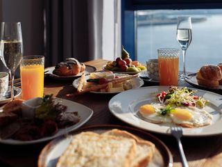 Piterland Hotel