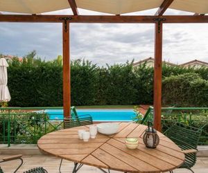 Venus, stylish villa with pool 2min to the beach Finikounta Greece