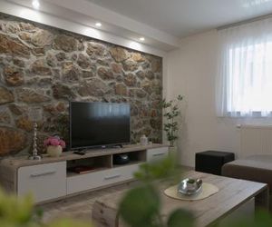 Apartments Travel Otocac Croatia