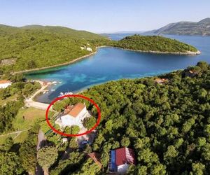 Apartment Vrbovica 4452c Korcula Croatia