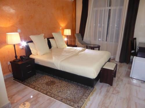 Hotel Photo 8