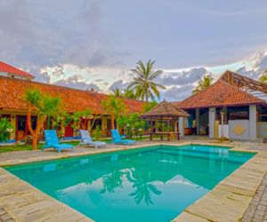 OYO 1871 Surfers Inn Lombok Kuta Indonesia