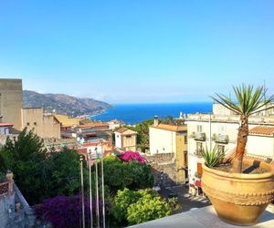 B&B Al Civico Cinque Taormina Italy