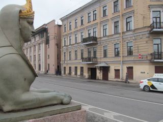 Двухкомнатная квартира на Фонтанке