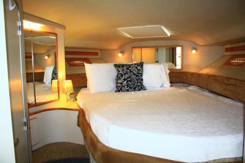 Photo of Dockside Boat and Bed