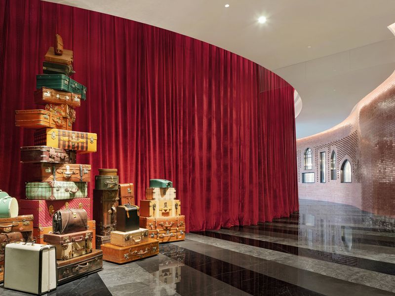 Hotel Photo 10