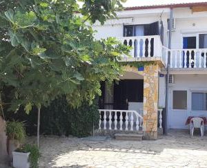 Apartments Max Vir Croatia