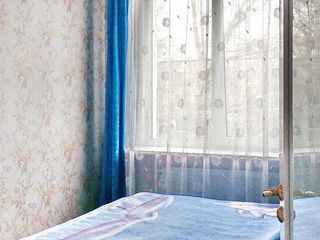 Двухкомнатная квартира у метро Ленинский