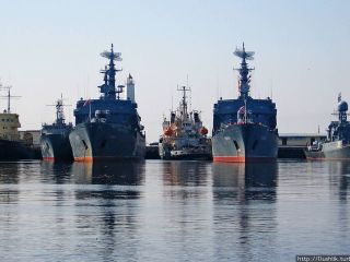 Двухкомнатная квартира у метро Ленинский