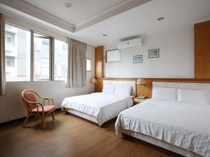 Hotel Photo 1