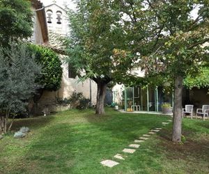 Maison de charme en Luberon, jardin clos Saint-Martin France