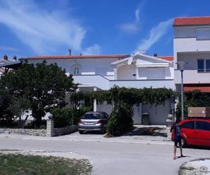 Apartments with a parking space Nin (Zadar) - 5797 Nin Croatia