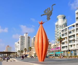 Prime Location Studio Apartment by the beach Tel Aviv Israel