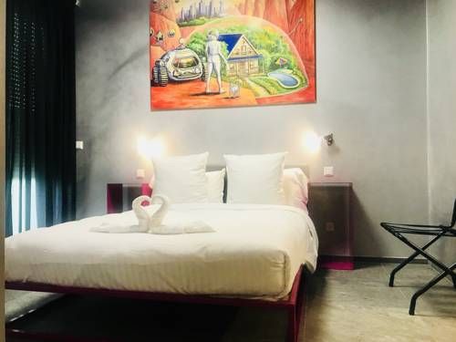 Hotel Photo 6