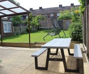 Lovely 3 Bedroom House With Large Garden Stratford United Kingdom