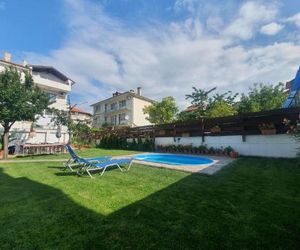 Cherry Garden Apartments Sveti Vlas Bulgaria