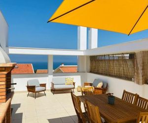 Private patio, sea view and ocean sunsets! Nazare Portugal