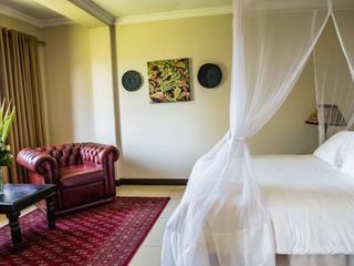 Фото отеля Royal Solwezi Hotel