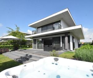 Modern Villa in Harderwijk with Sauna and Jacuzzi Harderwijk Netherlands
