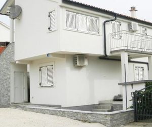 Apartments by the sea Preko (Ugljan) - 15669 Oltre Croatia