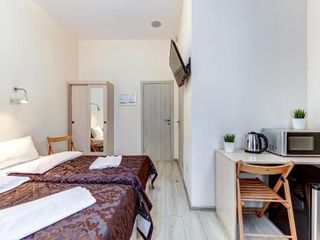 Отель Демократ на Невском 107Б