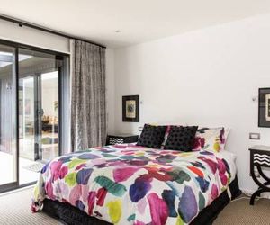 Black Luxury Lodge Blenheim New Zealand