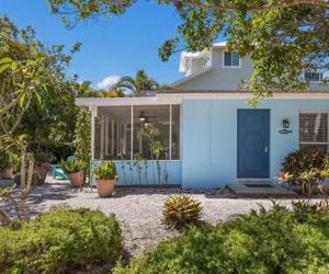 Minnow 1 Cabin Anna Maria Island United States