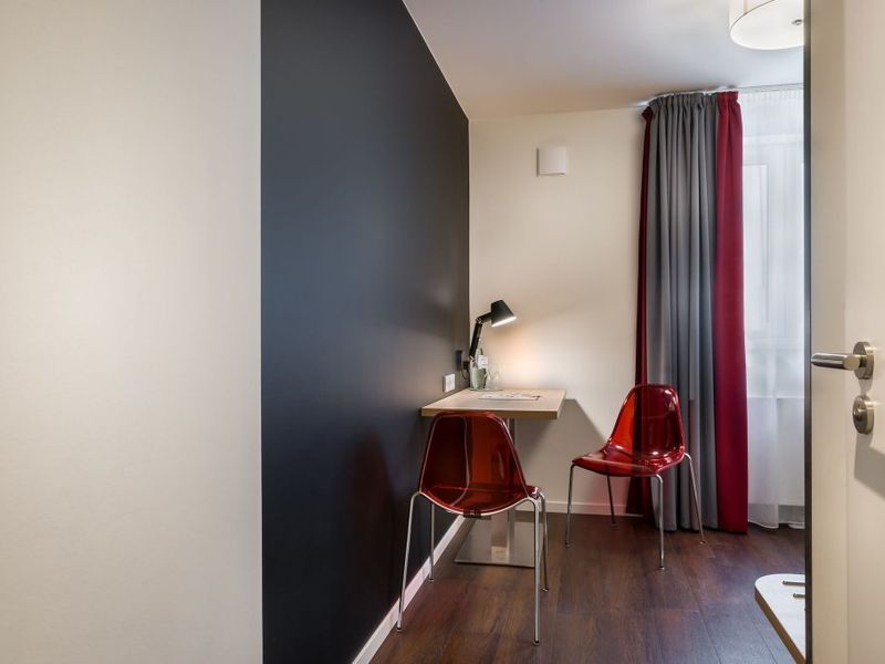 Hotel Photo 9