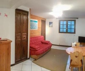 Chalet des 3 Monts Thones France