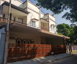 De Hanami Homestay Cirebon Indonesia