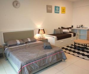 Cozy Brydon @ EVO Soho Suites Putrajaya Malaysia
