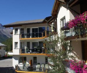 Apartment Haus Alpenrose Saas Almagell Switzerland
