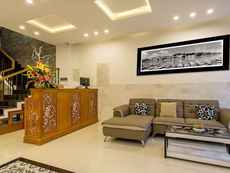 Hotel Photo 6