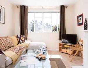 Lovely 1BR Flat in Clapham Junction Kensington United Kingdom