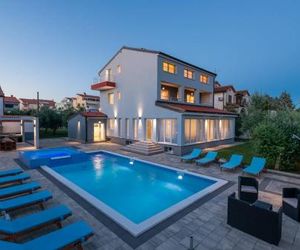 9 bedroom villa in Medulin Medulin Croatia