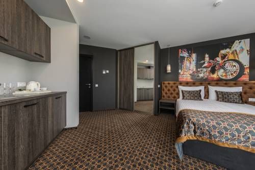 Hotel Photo 8