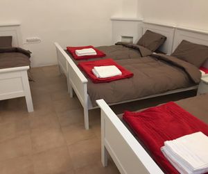 GORGEOUS TOWNHOUSE SLIEMA! SHARING/DORM ROOM MAX 4 Sliema Republic of Malta