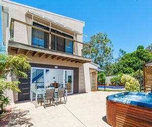 Shoally Loft, 58 Tomaree Road Shoal Bay Australia