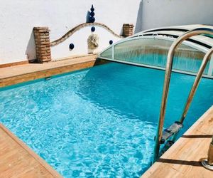 tuAnfitrion Pool House Albaicin Granada Spain