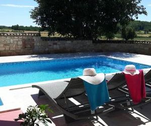 Villa Luna 4+1 with pool Porec Croatia