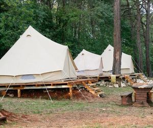 Camp Dvor bell tent accommodation Magnaduorzi Croatia