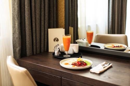 Hotel Photo 11