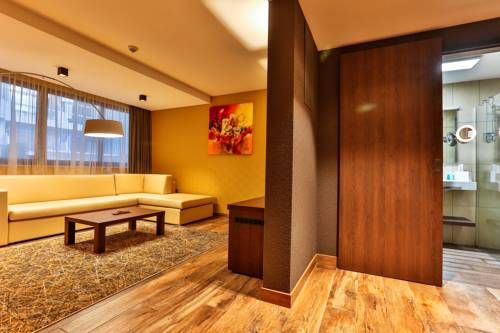 Hotel Photo 12