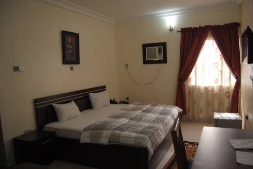 Hotel Photo 6