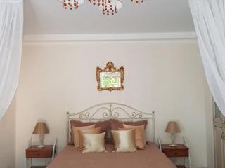 Severnaya Venezia Apartment